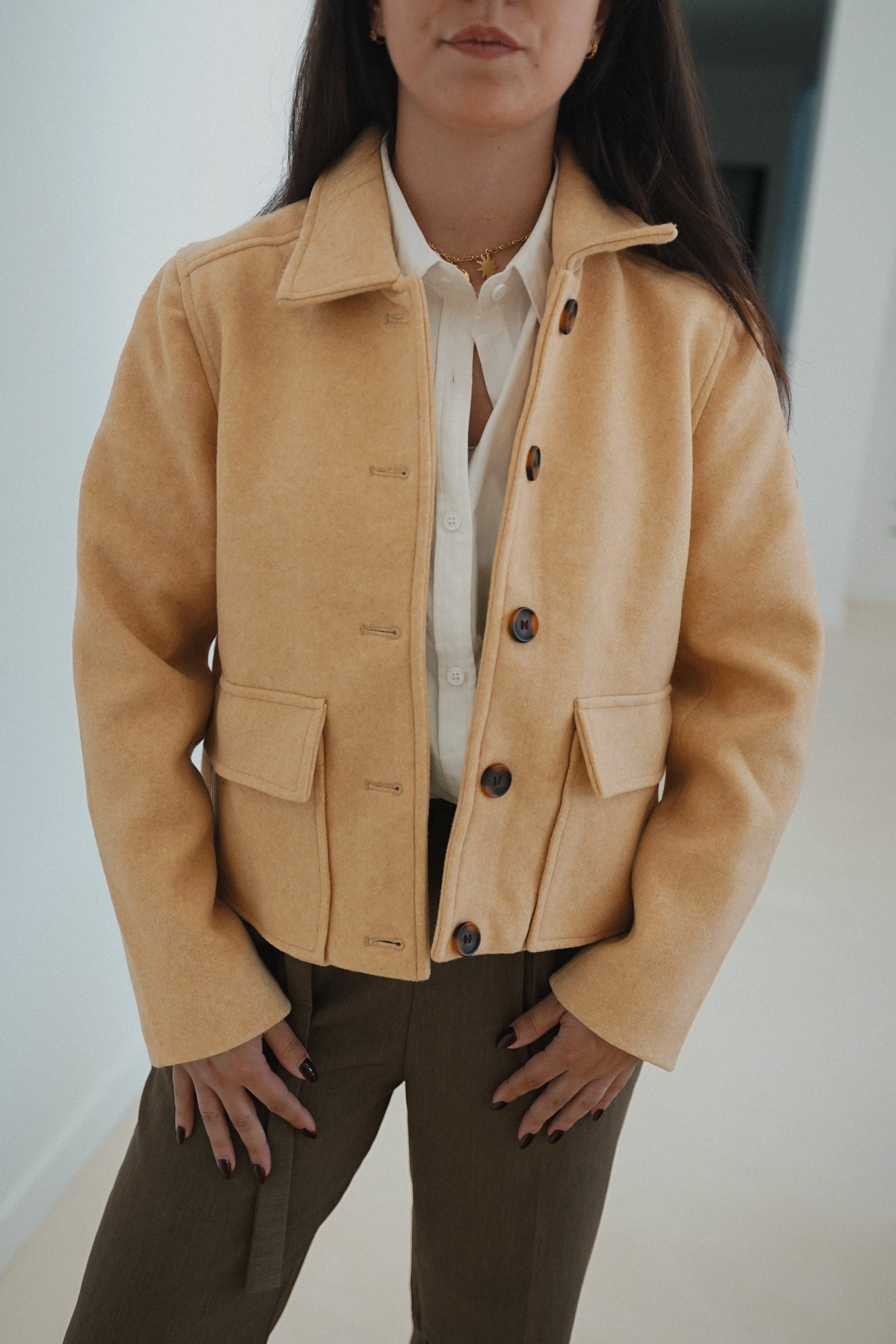 Veste courte à boutons Léna