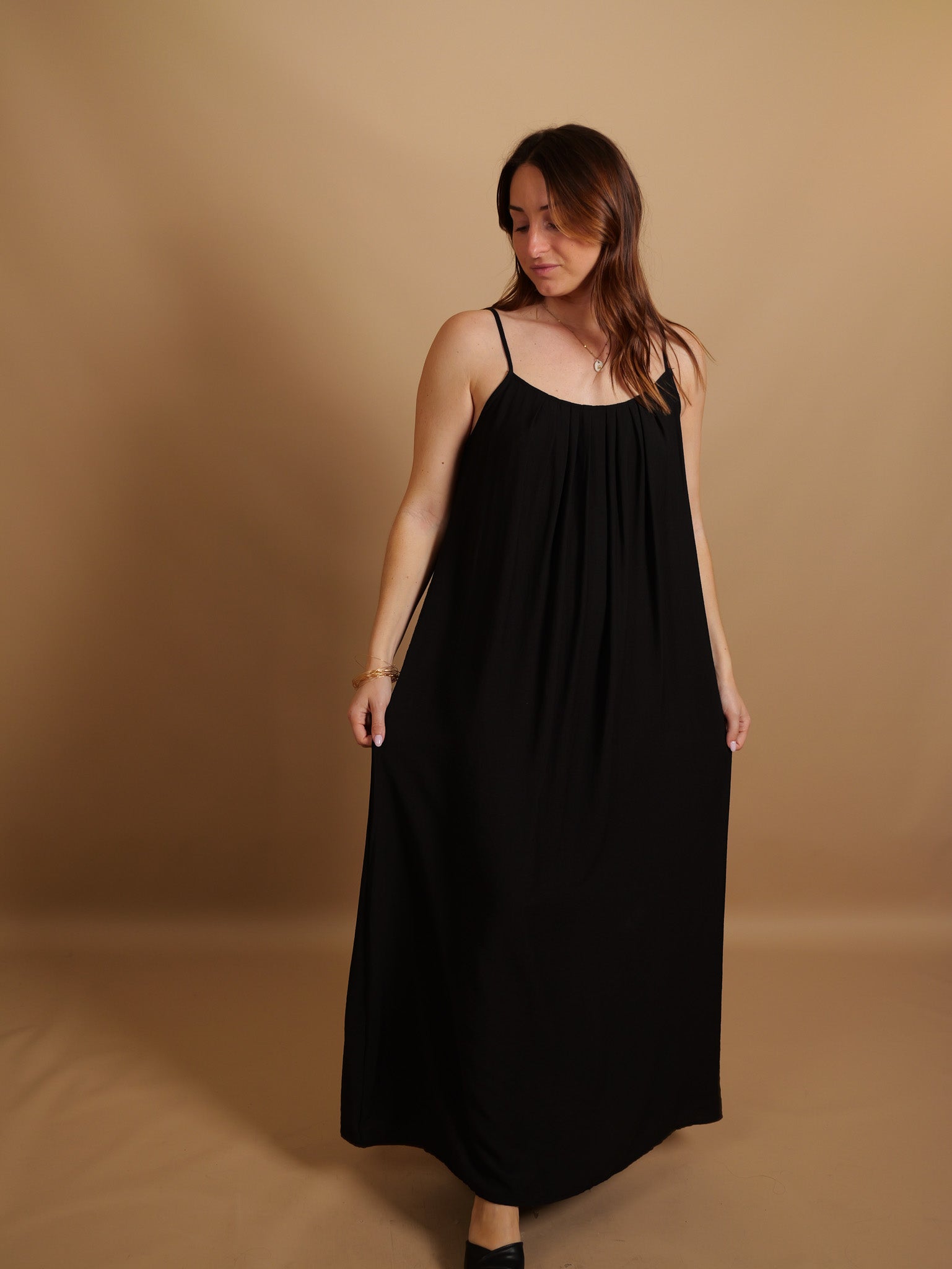 Robe Dos Nu Perles Sandra