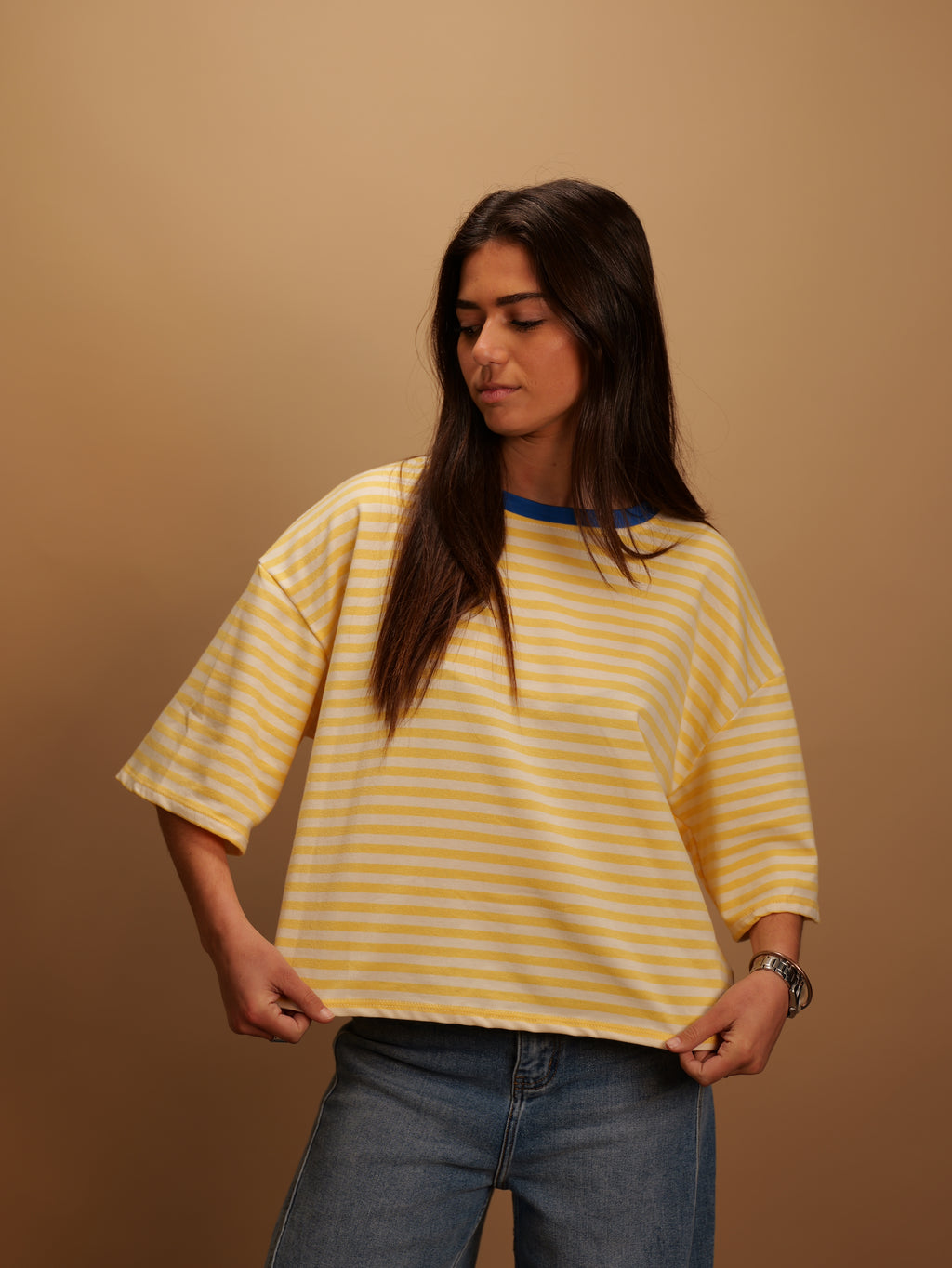 Tee-shirt Gigi jaune col bleu