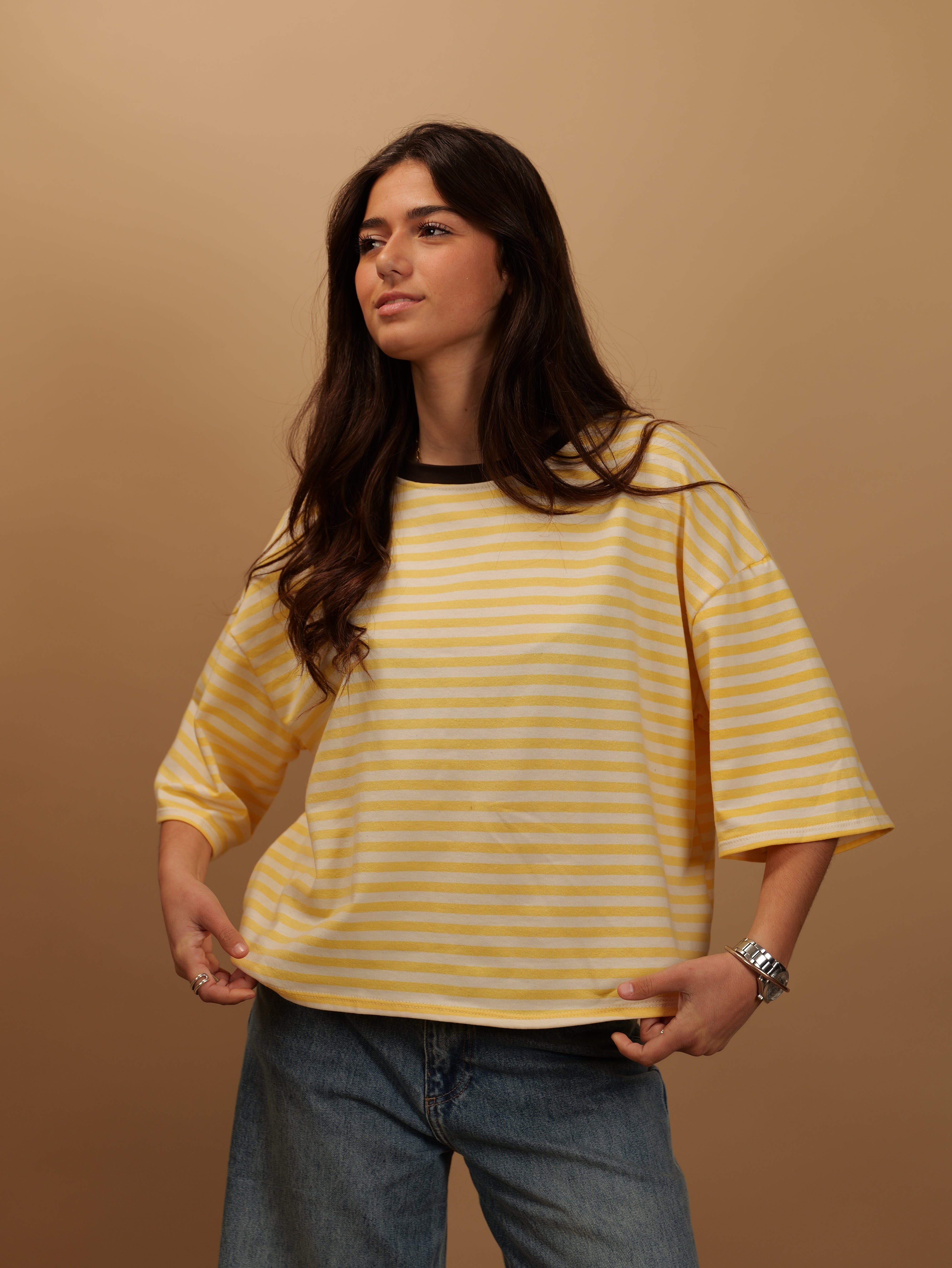 Tee-shirt Gigi jaune col marron
