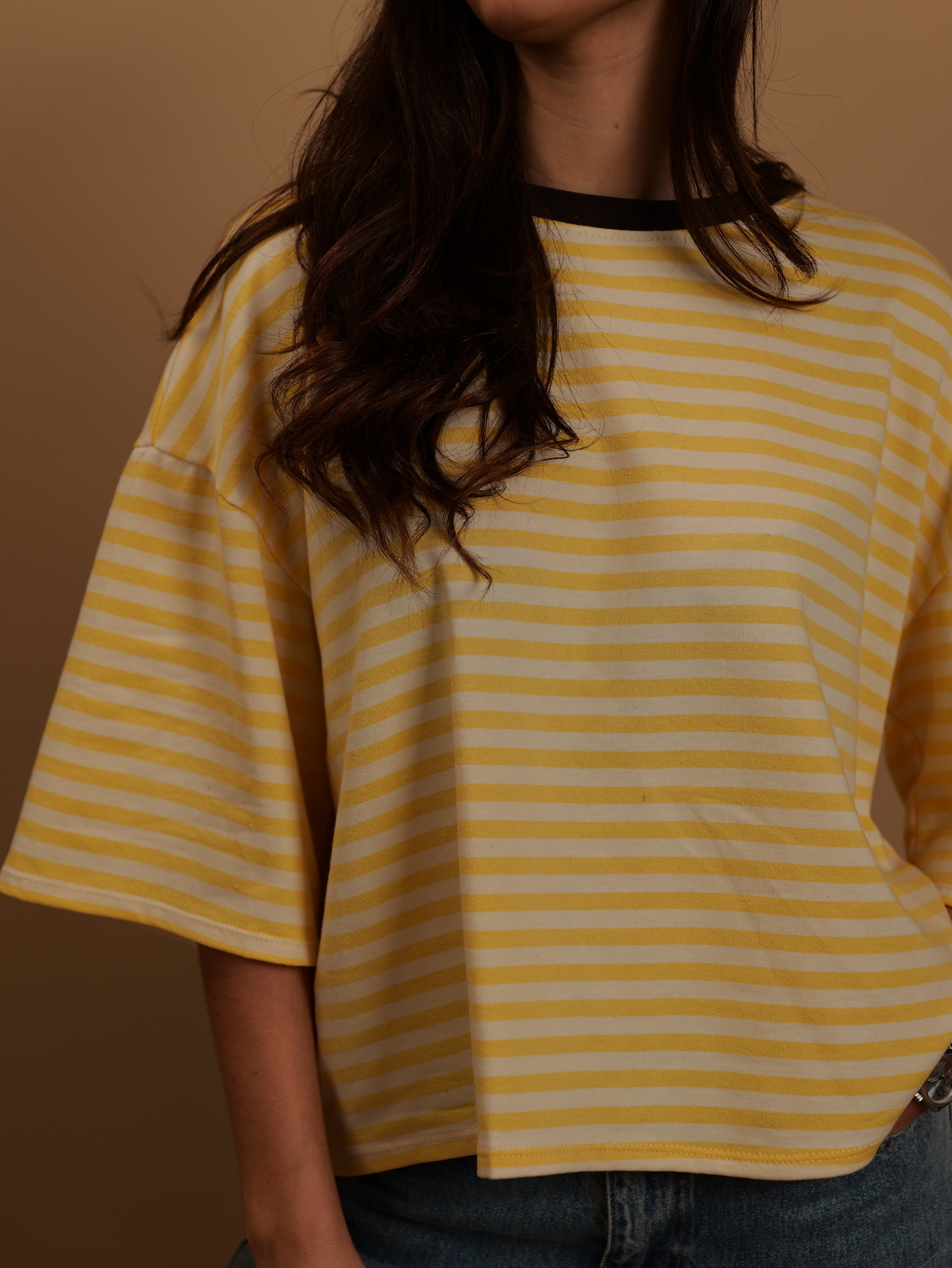 Tee-shirt Gigi jaune col marron